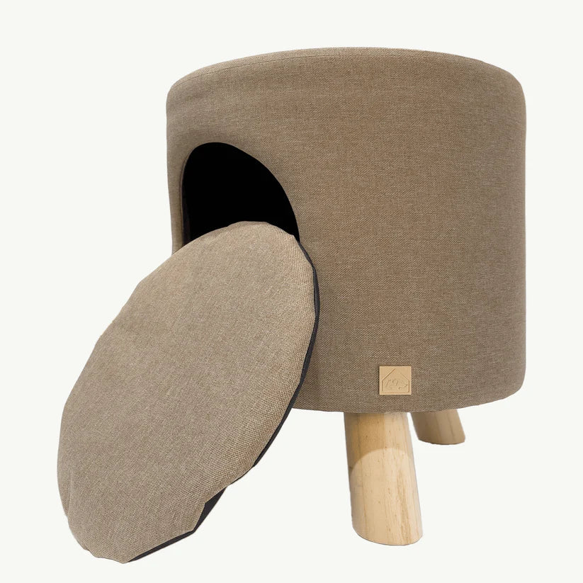 4 Cats & Dogs Wallie Stool *SPECIAL ORDER*